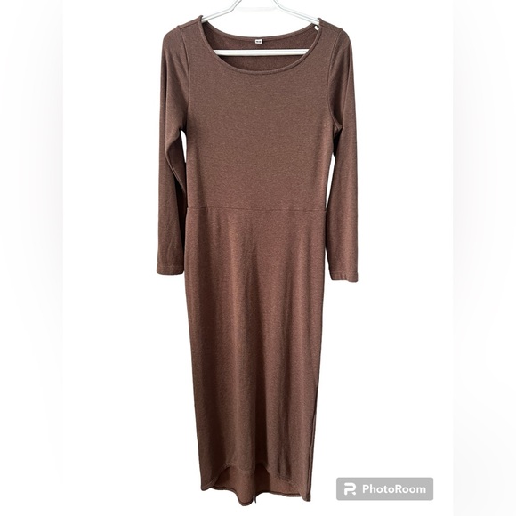 Uniqlo Brown Long Sleeve Maxi Dress. Heatttech fleece on the inside. SZ M - Picture 2 of 4